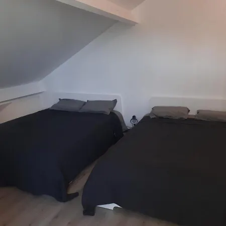 Lacs De L'eau D'heure Vineuf Vakantiehuis